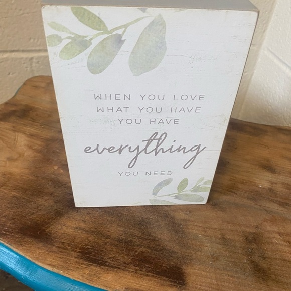 Everything You Need Leaf Rustic Decor - Picture 2 of 3